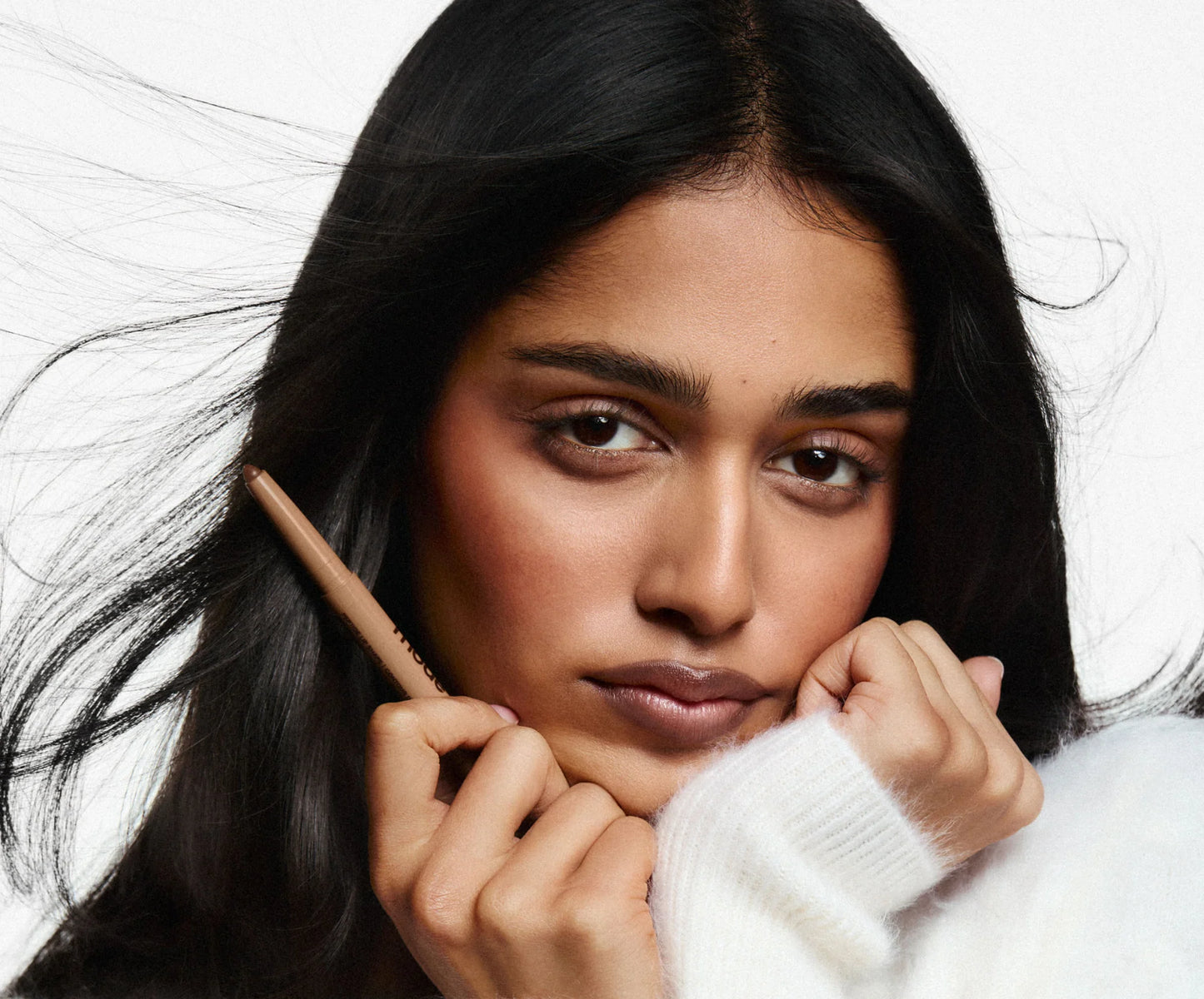 Peptide lip shape