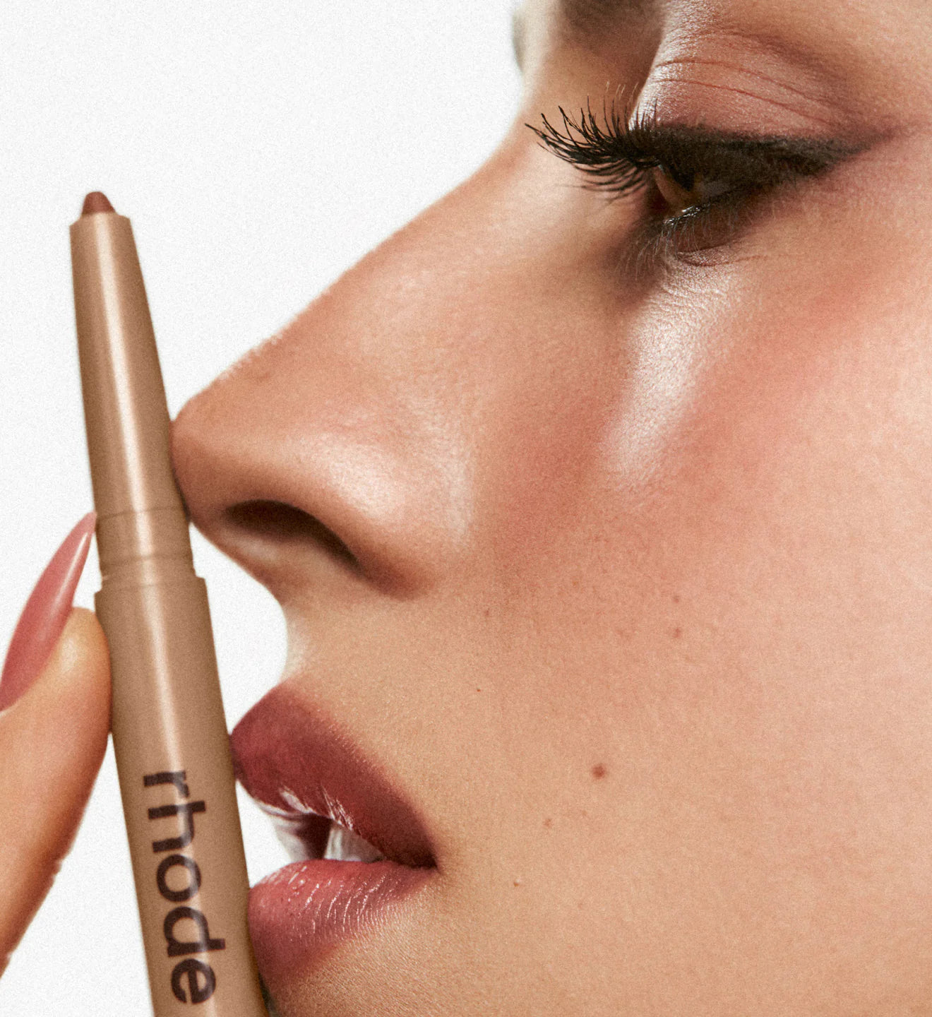Peptide lip shape