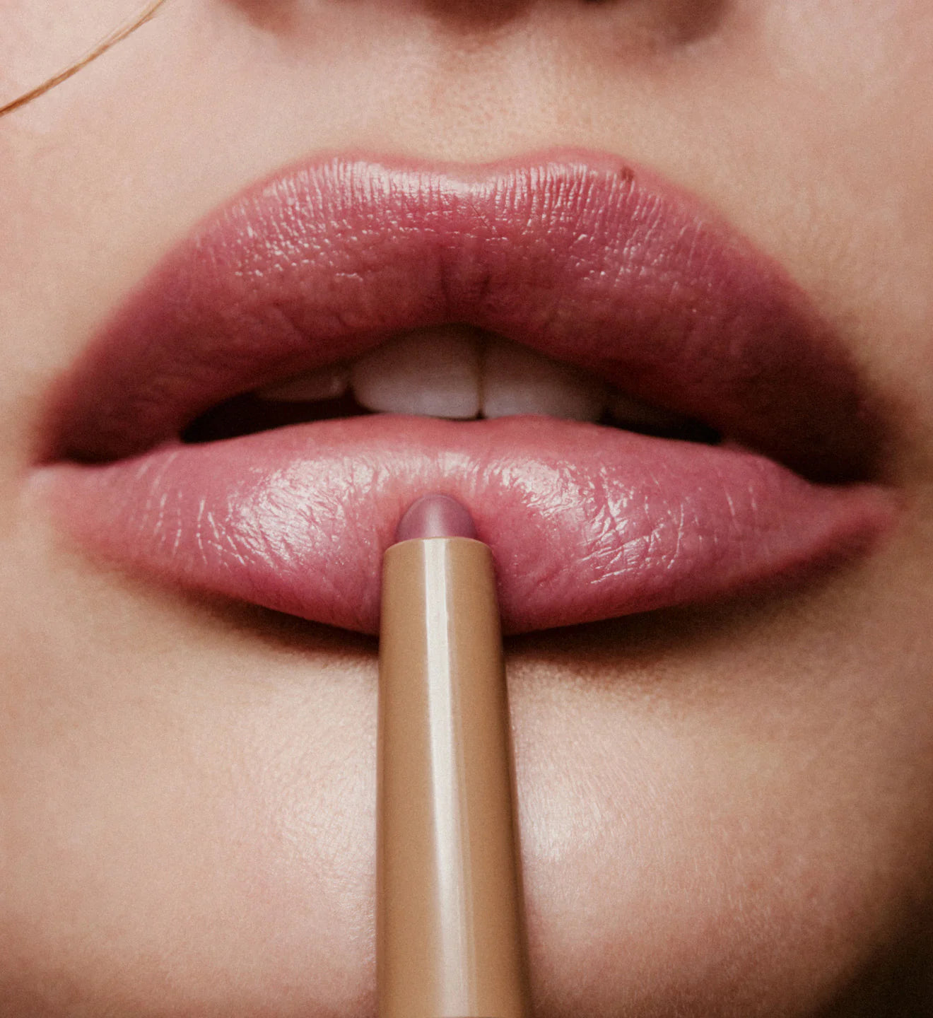 Peptide lip shape